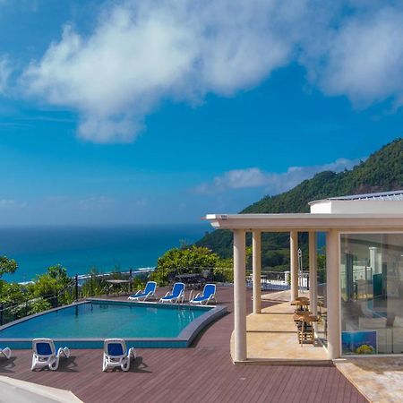 Amanda Villa - Best Value Mountain Top Inn Au Cap Екстер'єр фото