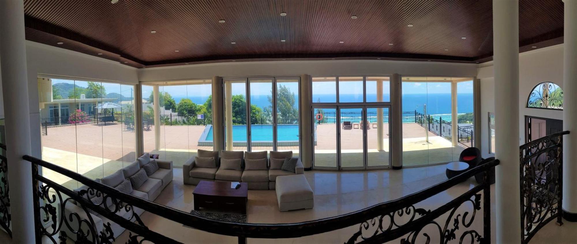 Amanda Villa - Best Value Mountain Top Inn Au Cap Екстер'єр фото
