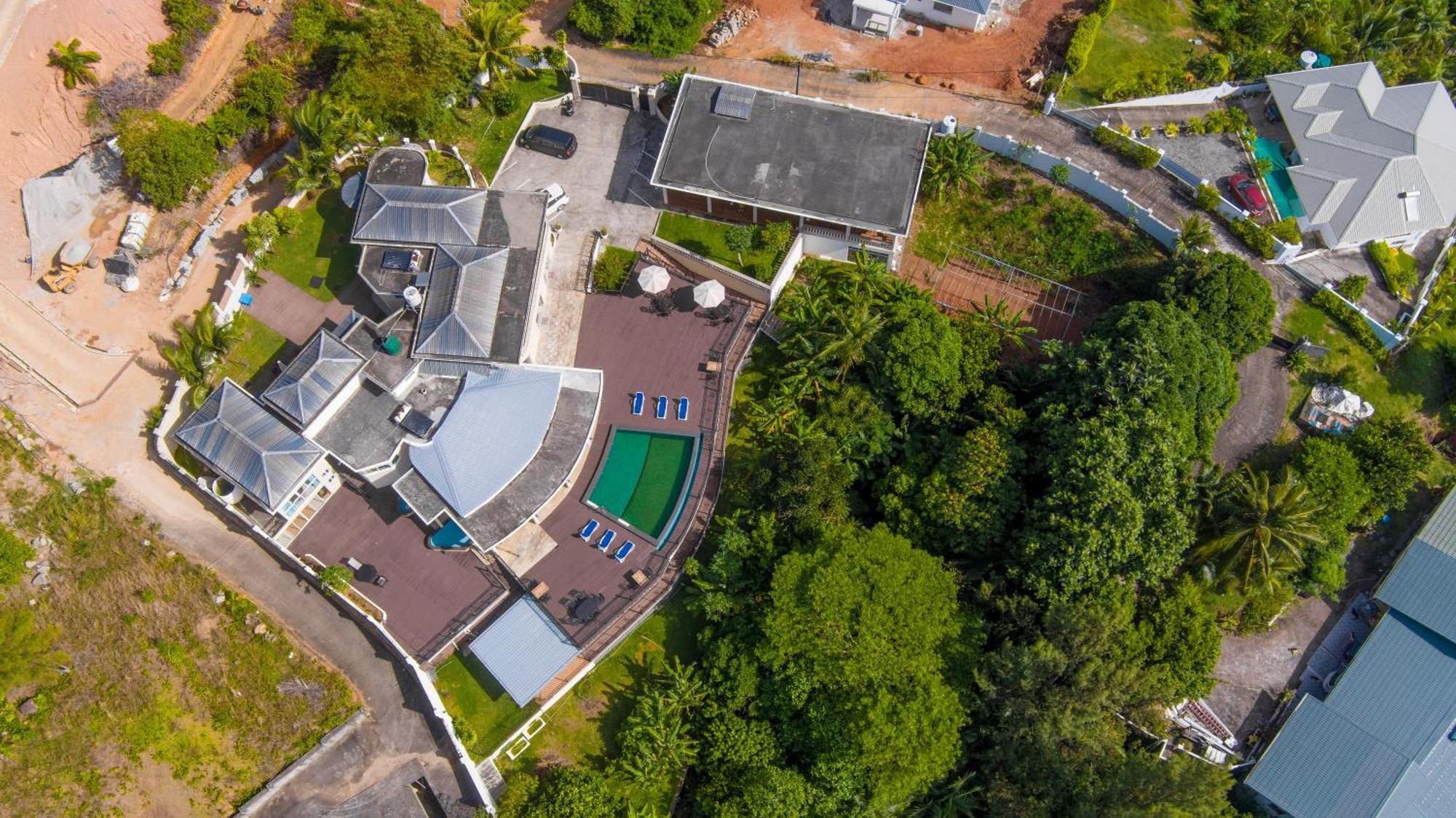 Amanda Villa - Best Value Mountain Top Inn Au Cap Екстер'єр фото
