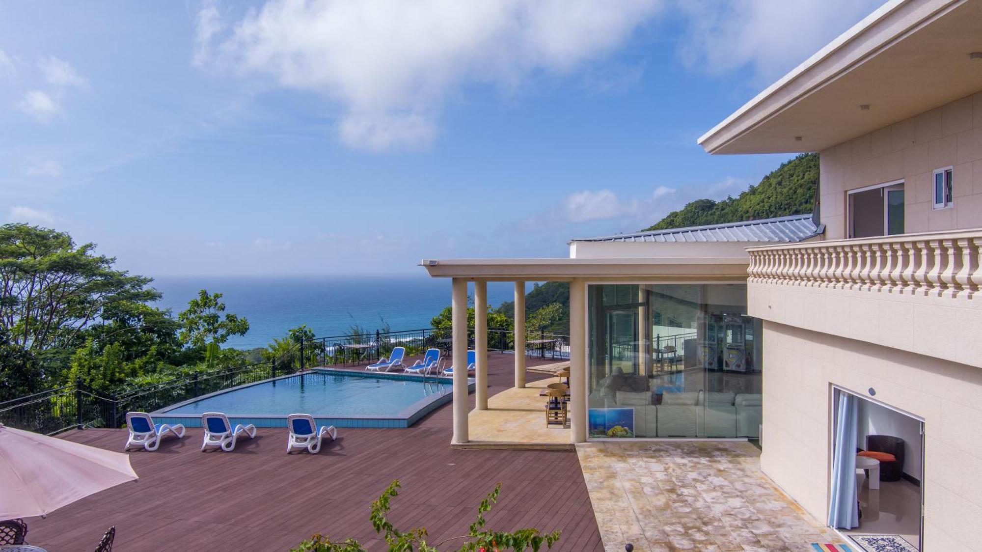 Amanda Villa - Best Value Mountain Top Inn Au Cap Екстер'єр фото