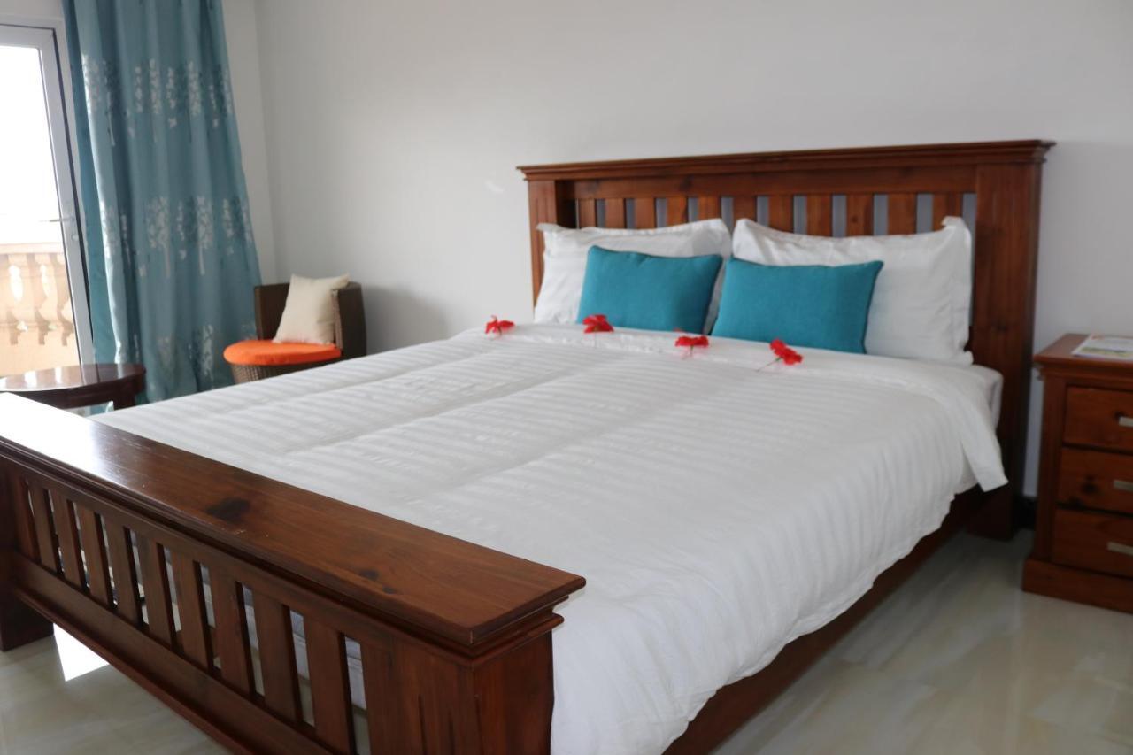 Amanda Villa - Best Value Mountain Top Inn Au Cap Екстер'єр фото